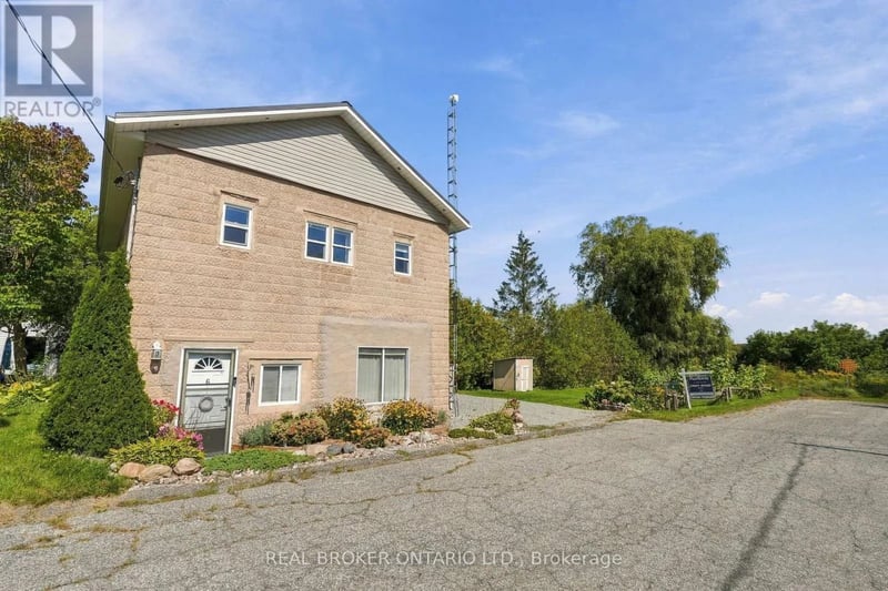 6 Temperance Street, Uxbridge, Ontario, L0E1T0, Uxbridge, Ontario — photo 1 of 5