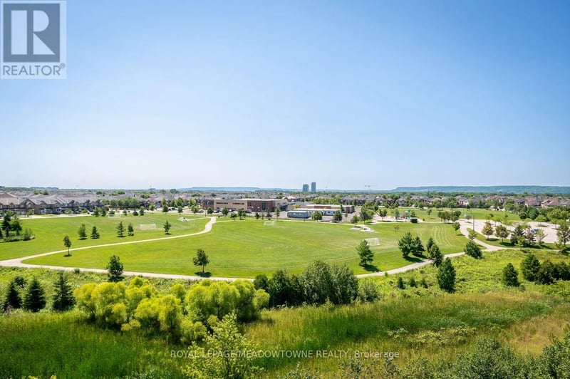 #607 1419 Costigan Road, Milton (CL Clarke), Ontario, L9T2L4, Milton (CL Clarke), Ontario — photo 1 of 5
