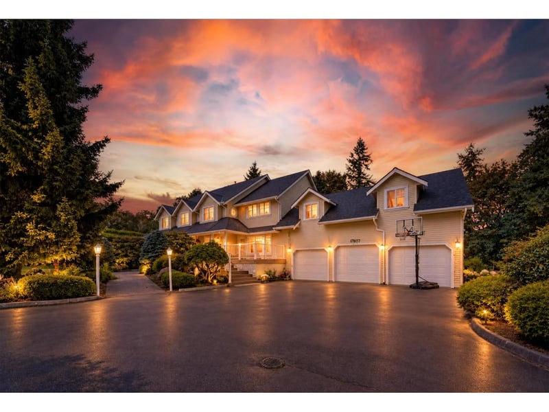 17377 28A Avenue, Surrey, British Columbia, V3Z0E7, Surrey, British Columbia — photo 1 of 5