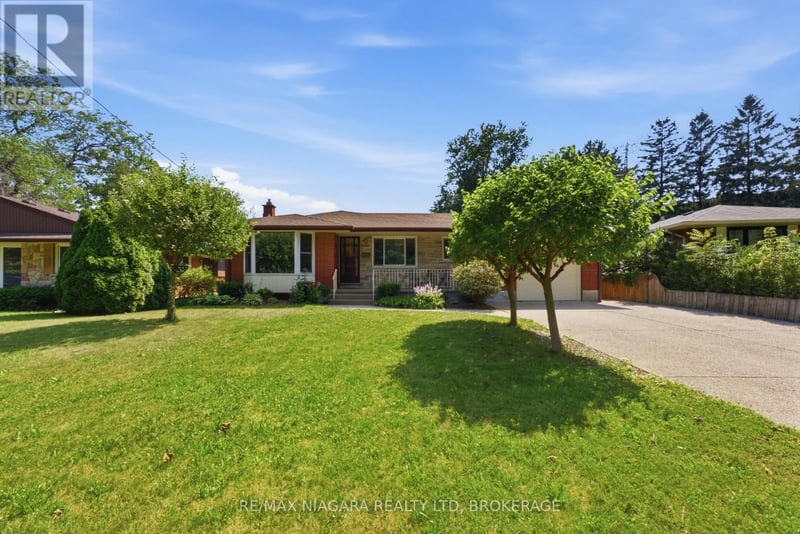 11 RICHELIEU Drive, St. Catharines (Vine/Linwell), Ontario, L2M2B7, St. Catharines (Vine/Linwell), Ontario — photo 1 of 5