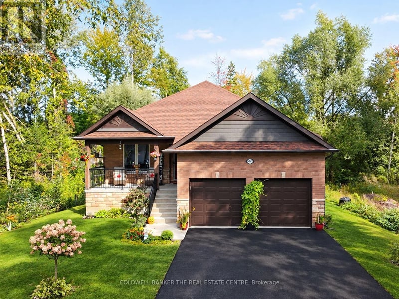 44 Iris Drive, Wasaga Beach, Ontario, L9Z2A5, Wasaga Beach, Ontario — photo 1 of 5