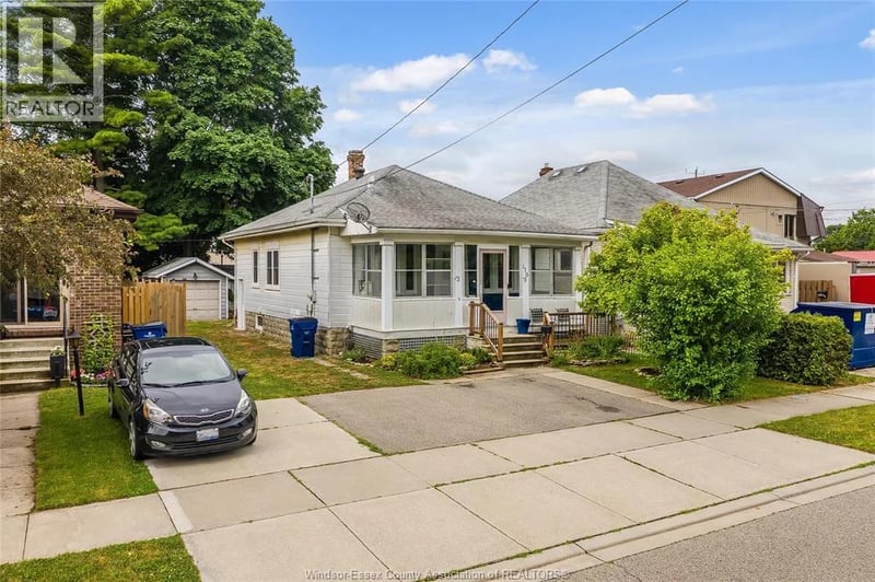 170 INSHES Avenue, Chatham, Ontario, N7M2Z2, Chatham, Ontario — photo 1 of 5