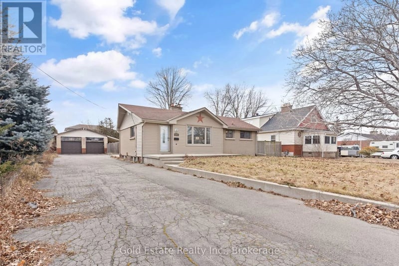 298 Barton Street, Hamilton (Stoney Creek), Ontario, L8E2K6, Hamilton (Stoney Creek), Ontario — photo 1 of 5