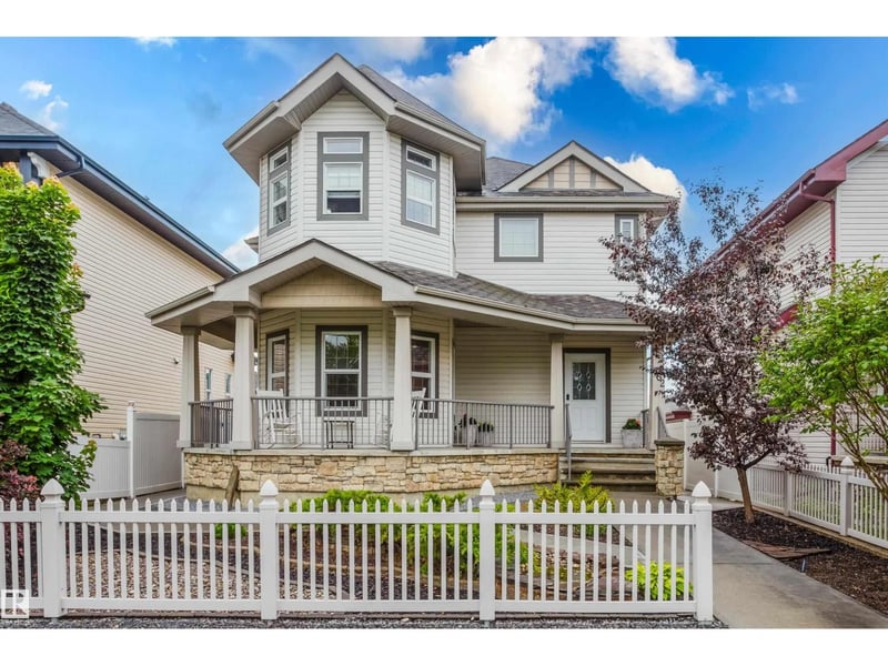 652 CRIMSON DR, Sherwood Park, Alberta, T8H0B1, Sherwood Park, Alberta — photo 1 of 5