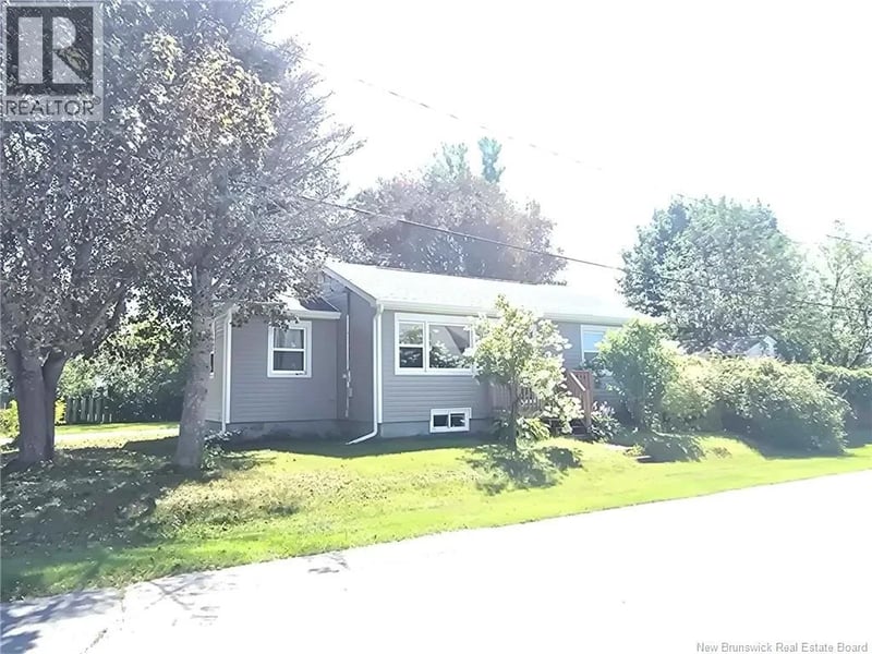 3 Miramichi Avenue, Miramichi, New Brunswick, E1N1P6, Miramichi, New Brunswick — photo 1 of 5