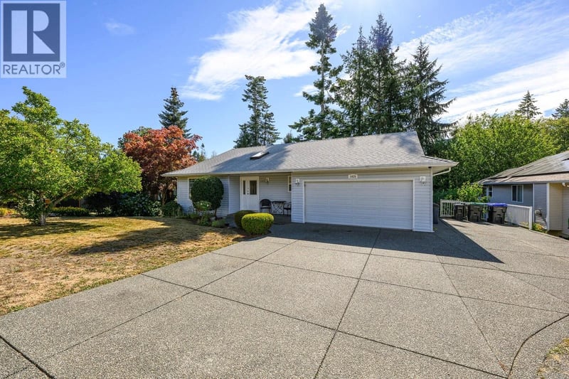 1435 Sitka Avenue, Courtenay, British Columbia, V9N8W8, Courtenay, British Columbia — photo 1 of 5