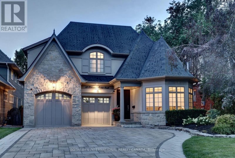 32 Oakwood Avenue South, Mississauga (Port Credit), Ontario, L5G3L3, Mississauga (Port Credit), Ontario — photo 1 of 5