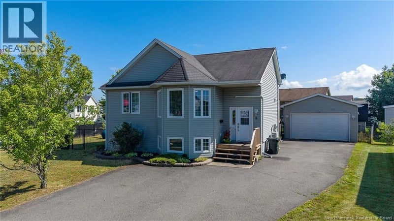 8 Omega Drive, Saint John, New Brunswick, E2J5C8, Saint John, New Brunswick — photo 1 of 5