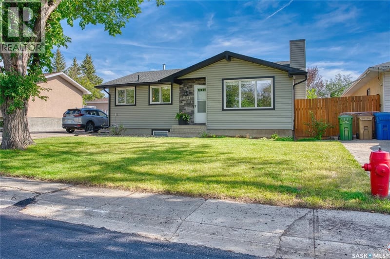 239 RODENBUSH DRIVE, Regina, Saskatchewan, S4R6X1, Regina, Saskatchewan — photo 1 of 5