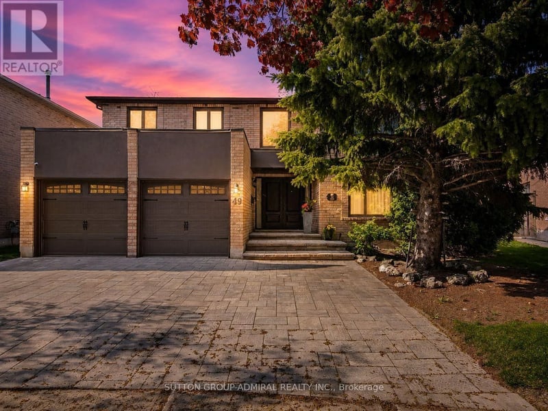 49 Miriam Crescent, Richmond Hill (Doncrest), Ontario, L4B2P8, Richmond Hill (Doncrest), Ontario — photo 1 of 5