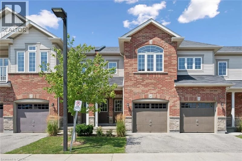 #16 403 WESTWOOD Drive, Kitchener, Ontario, N2M0B5, Kitchener, Ontario — photo 1 of 5