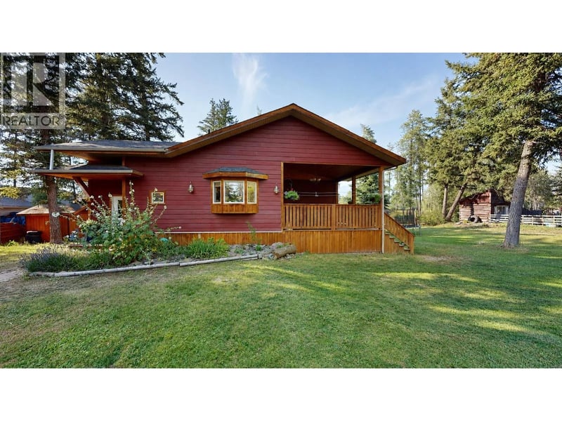 7159 Rosen Lake Road, Jaffray, British Columbia, V0B1T0, Jaffray, British Columbia — photo 1 of 5