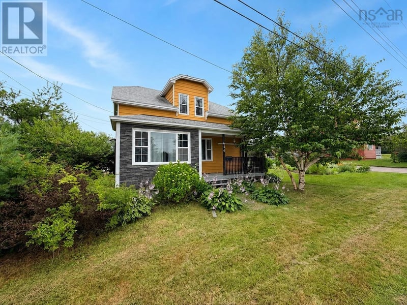 626 St. Joseph Street, New Waterford, Nova Scotia, B1H4G8, New Waterford, Nova Scotia — photo 1 of 5
