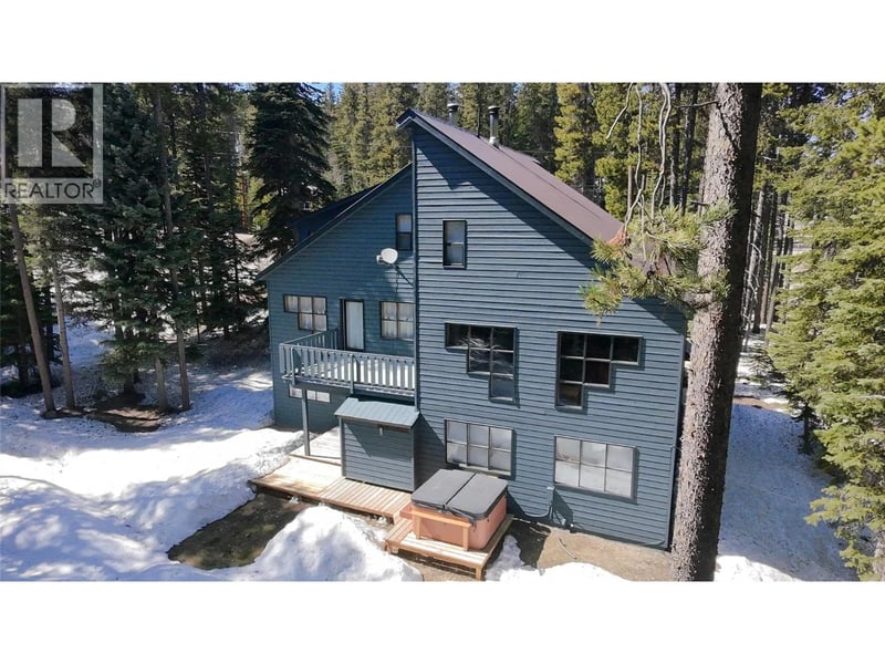 #102 103 Whitetail Road, Apex Mountain, British Columbia, V2A0E2, Apex Mountain, British Columbia — photo 1 of 5
