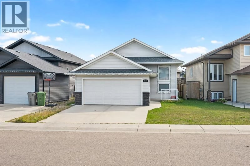 4129 34 Street, Lloydminster, Saskatchewan, S9V2H5, Lloydminster, Saskatchewan — photo 1 of 5