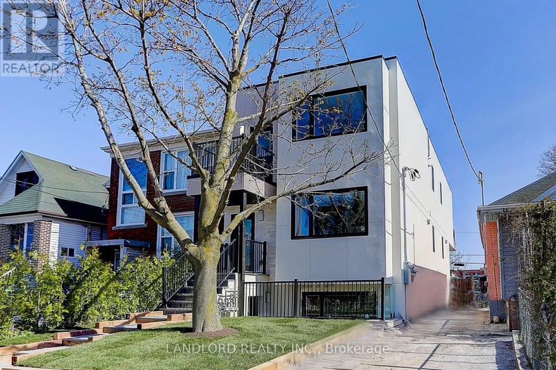 #Lower 71 Livingstone Avenue, Toronto (Briar Hill-Belgravia), Ontario, M6E2L7, Toronto (Briar Hill-Belgravia), Ontario — photo 1 of 5