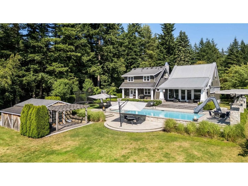 231 COLUMBIA VALLEY Road, Columbia Valley, British Columbia, V2R4X6, Columbia Valley, British Columbia — photo 1 of 5