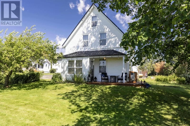 12 Elm Street, River Hebert, Nova Scotia, B0L1G0, River Hebert, Nova Scotia — photo 1 of 5