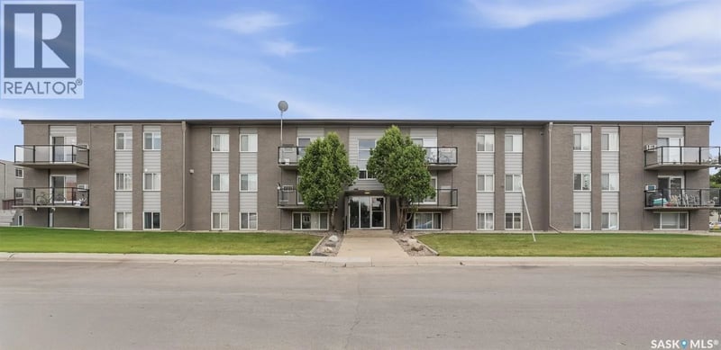 26 2 Summers PLACE, Saskatoon, Saskatchewan, S7H3W4, Saskatoon, Saskatchewan — photo 1 of 5