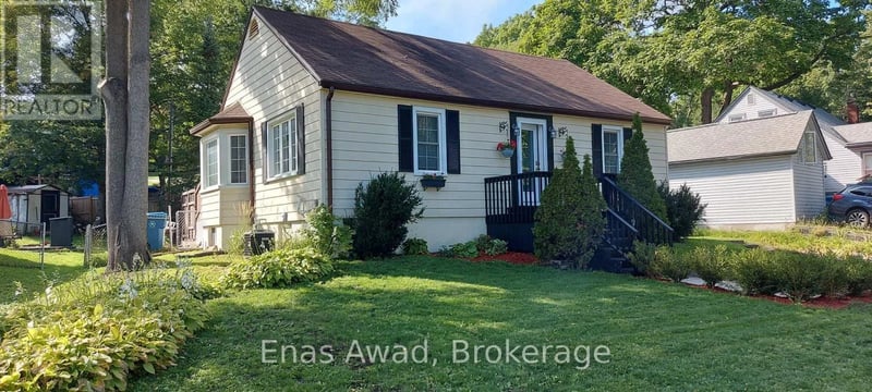 8 Lavallee Crescent, Orillia, Ontario, L3V2B1, Orillia, Ontario — photo 1 of 5