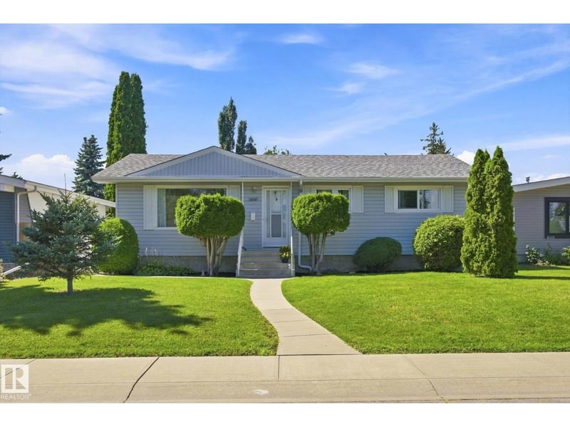 16111 88A AV NW, Edmonton, Alberta, T5R4N5, Edmonton, Alberta — photo 1 of 5