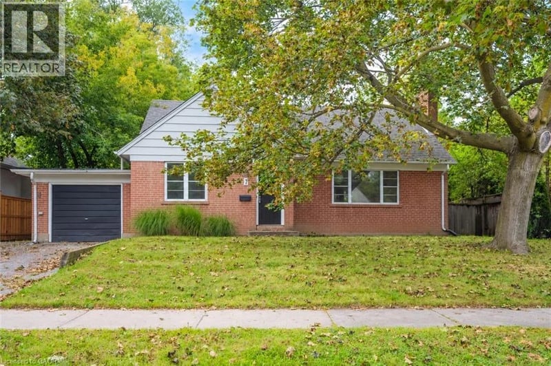 7 WASHINGTON Avenue, Oakville, Ontario, L6K1W5, Oakville, Ontario — photo 1 of 5