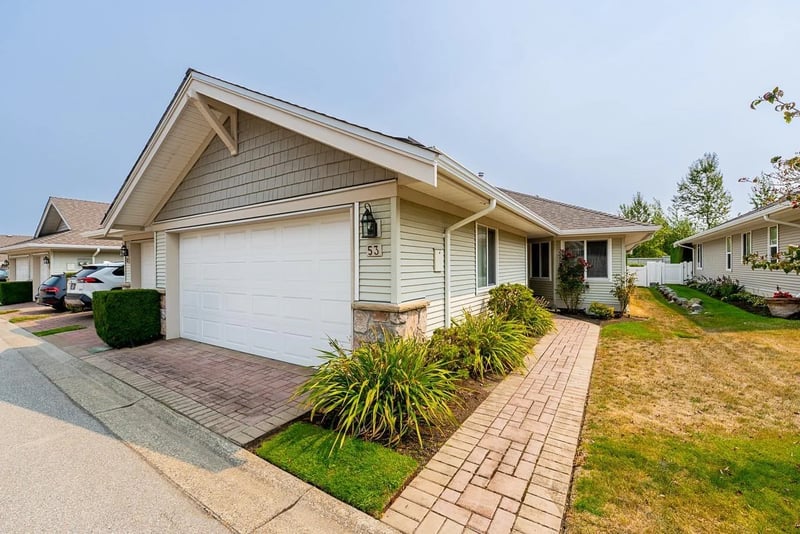 #53 17516 4 Avenue, Surrey, British Columbia, V3S0S1, Surrey, British Columbia — photo 1 of 5