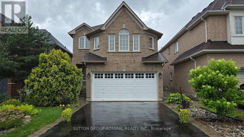 20 Aztec Court, Richmond Hill (Westbrook), Ontario, L4S2W6, Richmond Hill (Westbrook), Ontario — photo 1 of 5