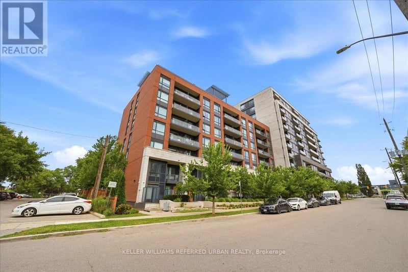 #111 2800 Keele Street, Toronto (Downsview-Roding-CFB), Ontario, M3M0B8, Toronto (Downsview-Roding-CFB), Ontario — photo 1 of 5