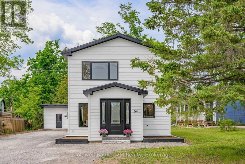 64 Head Street, Kawartha Lakes (Bobcaygeon), Ontario, K0M1A0, Kawartha Lakes (Bobcaygeon), Ontario — photo 1 of 5