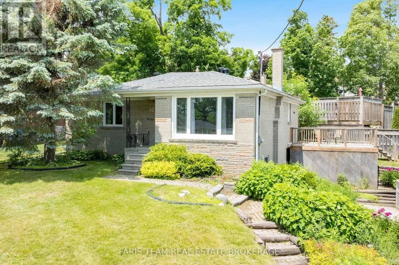 10 Karen Crescent, Orillia, Ontario, L3V3H1, Orillia, Ontario — photo 1 of 5