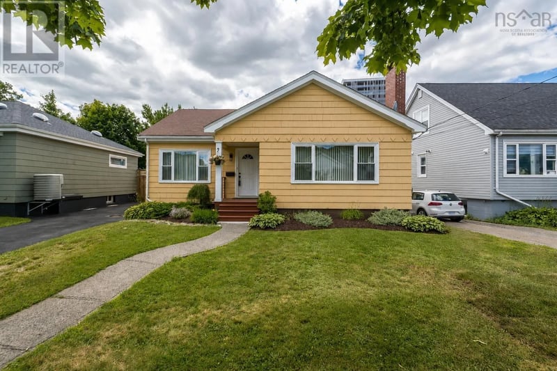 3162 Romans Avenue, Halifax, Nova Scotia, B3L3W9, Halifax, Nova Scotia — photo 1 of 5