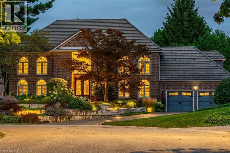 45 PEPPERTREE Crescent, Ancaster, Ontario, L9G4L8, Ancaster, Ontario — photo 1 of 5