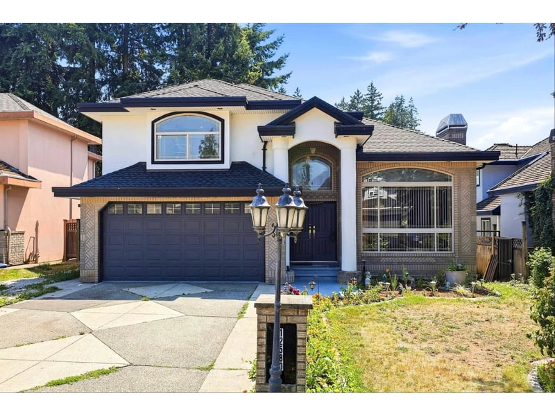 12580 60A Avenue, Surrey, British Columbia, V3X3L7, Surrey, British Columbia — photo 1 of 5