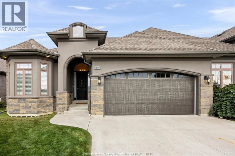1800 CYPRESS Avenue, Windsor, Ontario, N8P0E3, Windsor, Ontario — photo 1 of 5