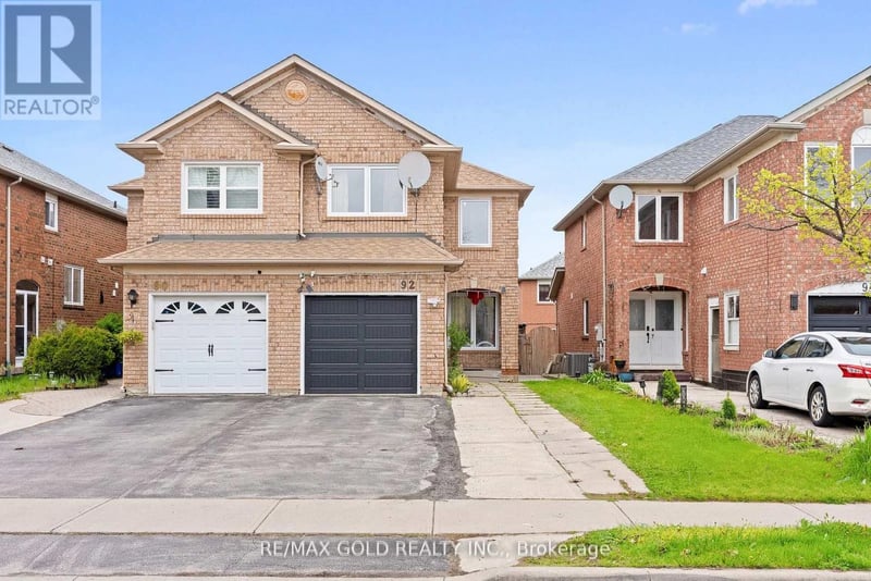 92 Dandelion Road, Brampton (Sandringham-Wellington), Ontario, L6R1Y1, Brampton (Sandringham-Wellington), Ontario — photo 1 of 5