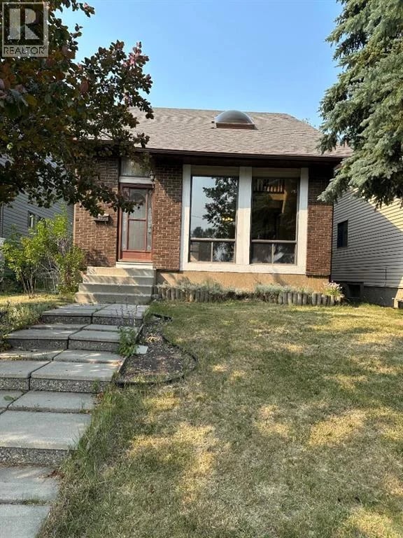 7826 Ranchview Drive Northwest, Calgary, Alberta, T3G1X8, Calgary, Alberta — photo 1 of 5