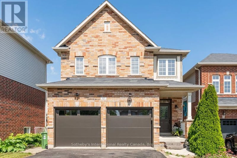 12 Bousfield Court, Hamilton (Waterdown), Ontario, L8B0T3, Hamilton (Waterdown), Ontario — photo 1 of 5