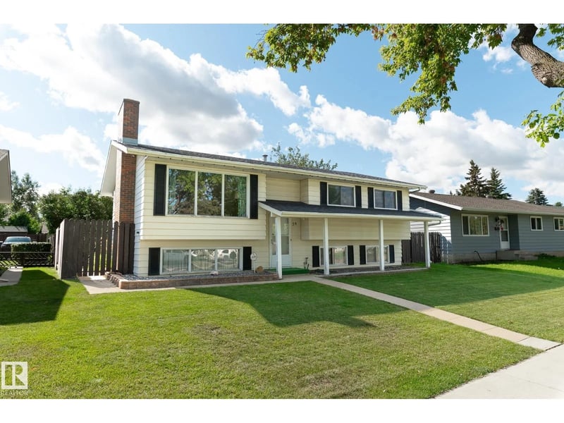 54 MILLGROVE DR, Spruce Grove, Alberta, T7X2M4, Spruce Grove, Alberta — photo 1 of 5