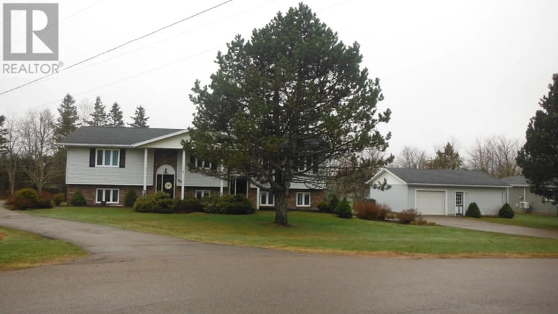90-94 Stockman Drive, West Royalty, Prince Edward Island, C1E1Z2, West Royalty, Prince Edward Island — photo 1 of 5