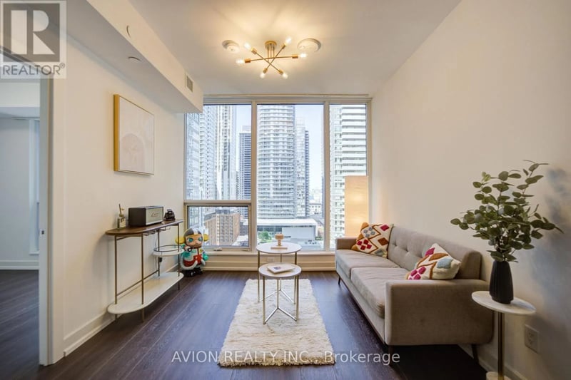 #1605 15 Mercer Street, Toronto (Waterfront Communities), Ontario, M5V1H2, Toronto (Waterfront Communities), Ontario — photo 1 of 5