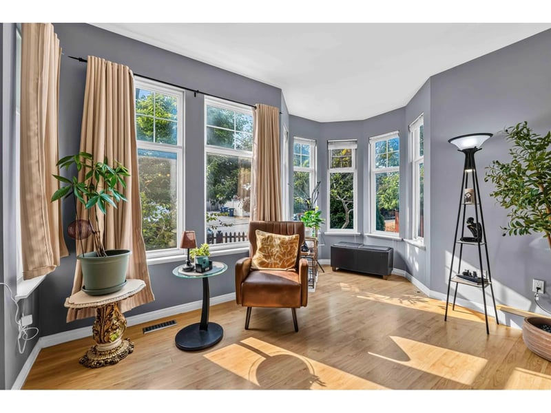 5790 149 Street, Surrey, British Columbia, V3S8W4, Surrey, British Columbia — photo 1 of 5