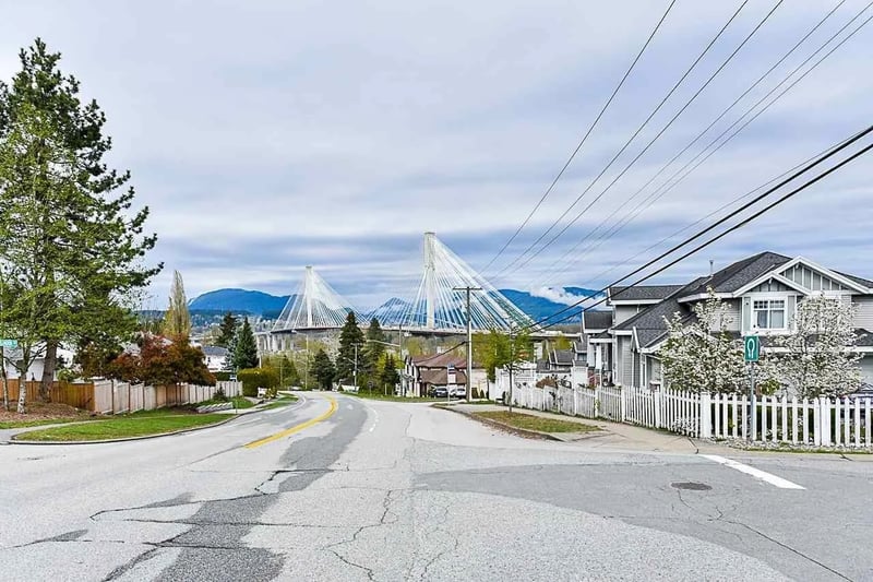11372 SURREY Road, Surrey, British Columbia, V3R5T3, Surrey, British Columbia — photo 1 of 5