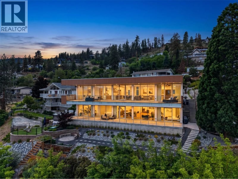 5835 Vicary Road, Peachland, British Columbia, V0H1X4, Peachland, British Columbia — photo 1 of 5