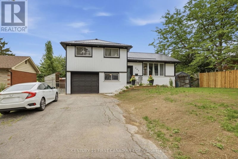 285 Panorma Crescent, London South (South J), Ontario, N5Z3H2, London South (South J), Ontario — photo 1 of 5