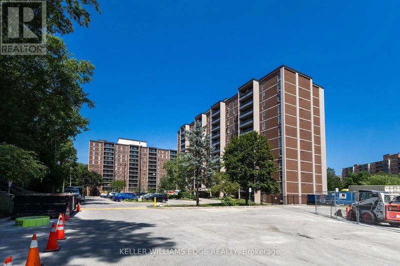 #503 1966 Main Street West, Hamilton (Ainslie Wood), Ontario, L8S1J6, Hamilton (Ainslie Wood), Ontario — photo 1 of 5