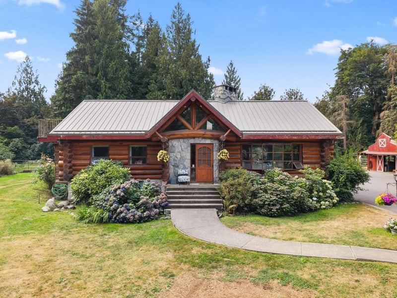 7275 253 Street, Langley, British Columbia, V4W1V1, Langley, British Columbia — photo 1 of 5
