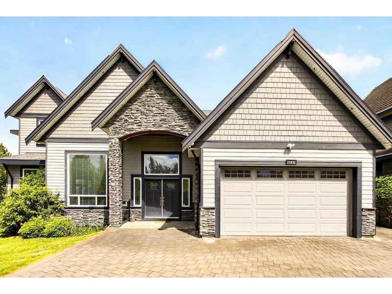 21833 51 Avenue, Langley, British Columbia, V3A8P7, Langley, British Columbia — photo 1 of 5