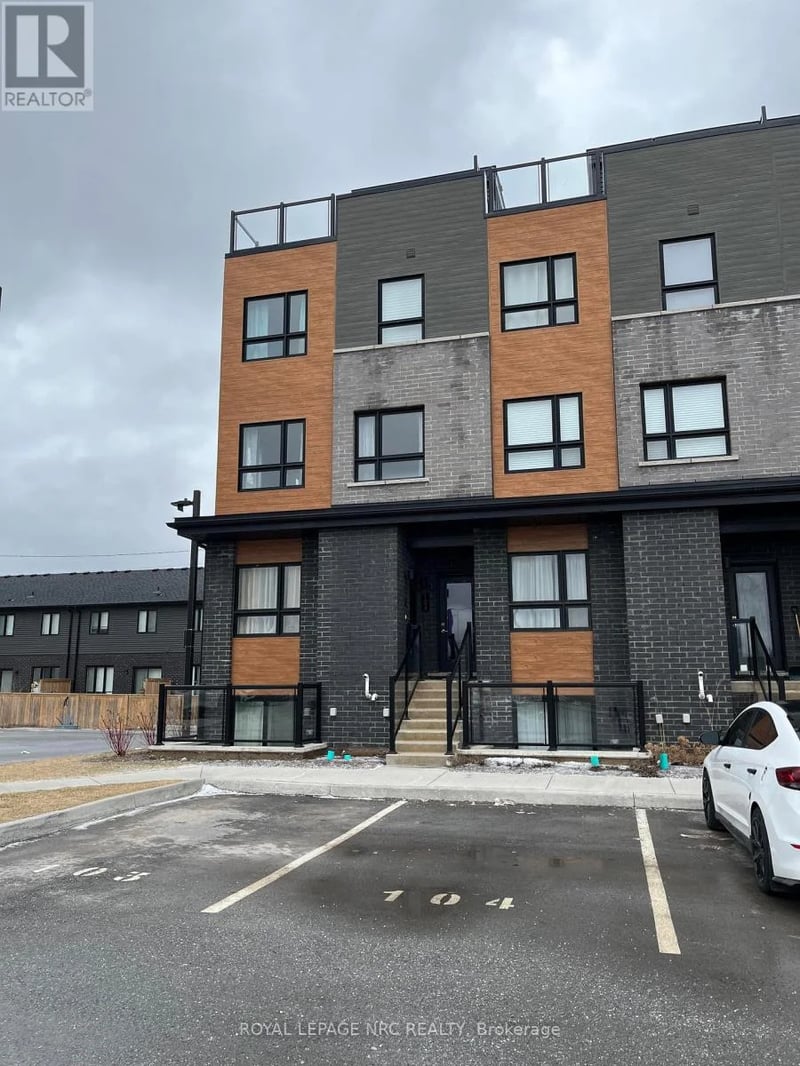 #104 6705 Cropp Street, Niagara Falls (Morrison), Ontario, L2E0C1, Niagara Falls (Morrison), Ontario — photo 1 of 5