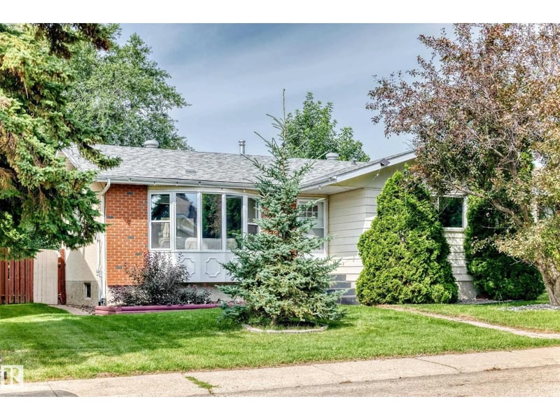 2112 36 ST NW, Edmonton, Alberta, T6L3G4, Edmonton, Alberta — photo 1 of 5